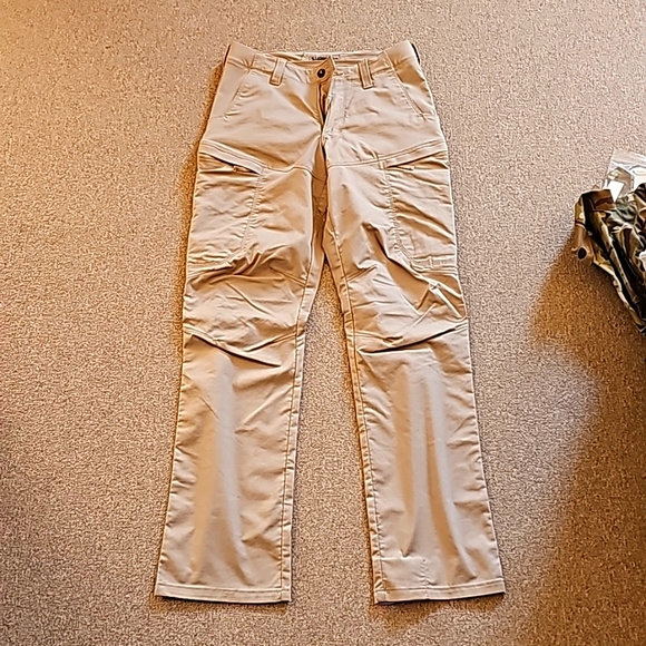 5.11 tan pants - Picture 1 of 1